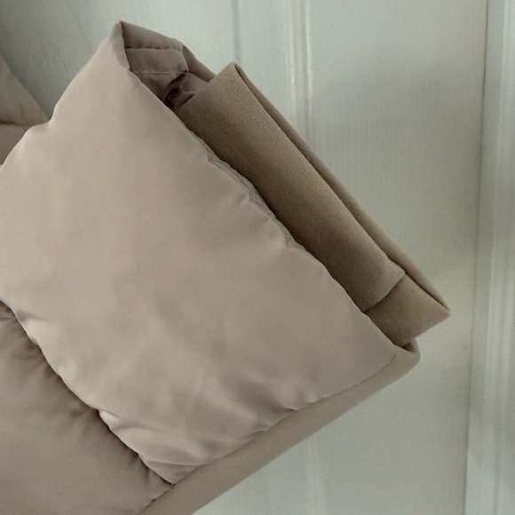 Calvin Klein Women's Tan Puffer Mid Length Coat Sz L - Picture 4 of 6